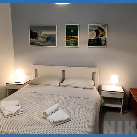 Nikki House Apartman