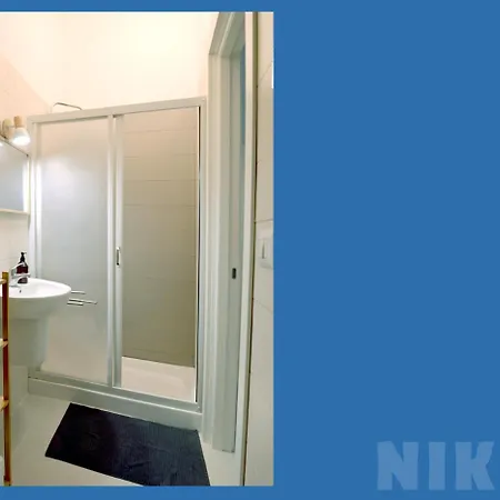 Apartman Nikki House Bari